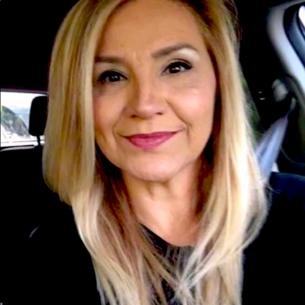 Meet your Posher, Sharon